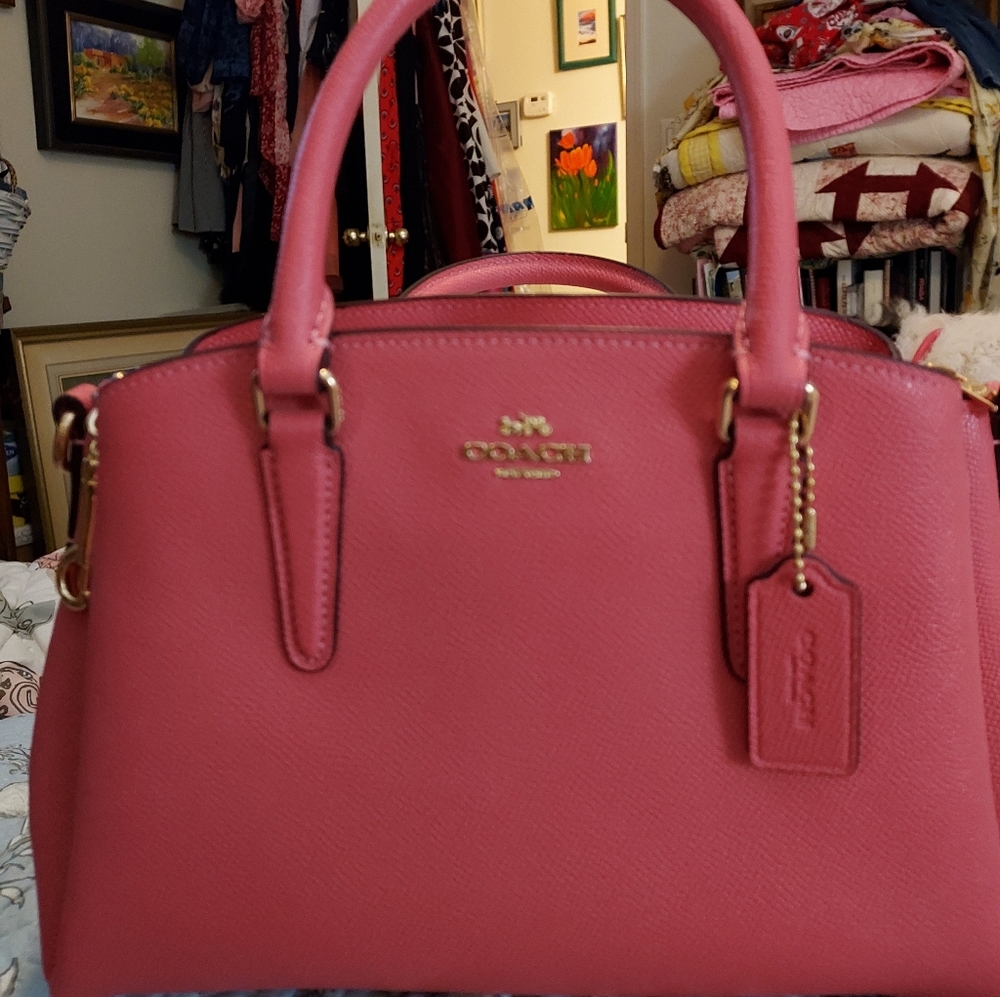 Coach purse, pink, never used